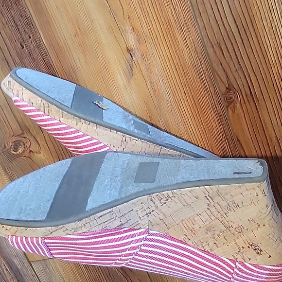 Toms red and white striped wedge sandals - Picture 6 of 7